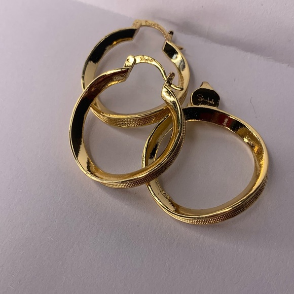 Crescent Shaped Gold Plated Earring and Pendant Long Lasting Set - Picture 7 of 13